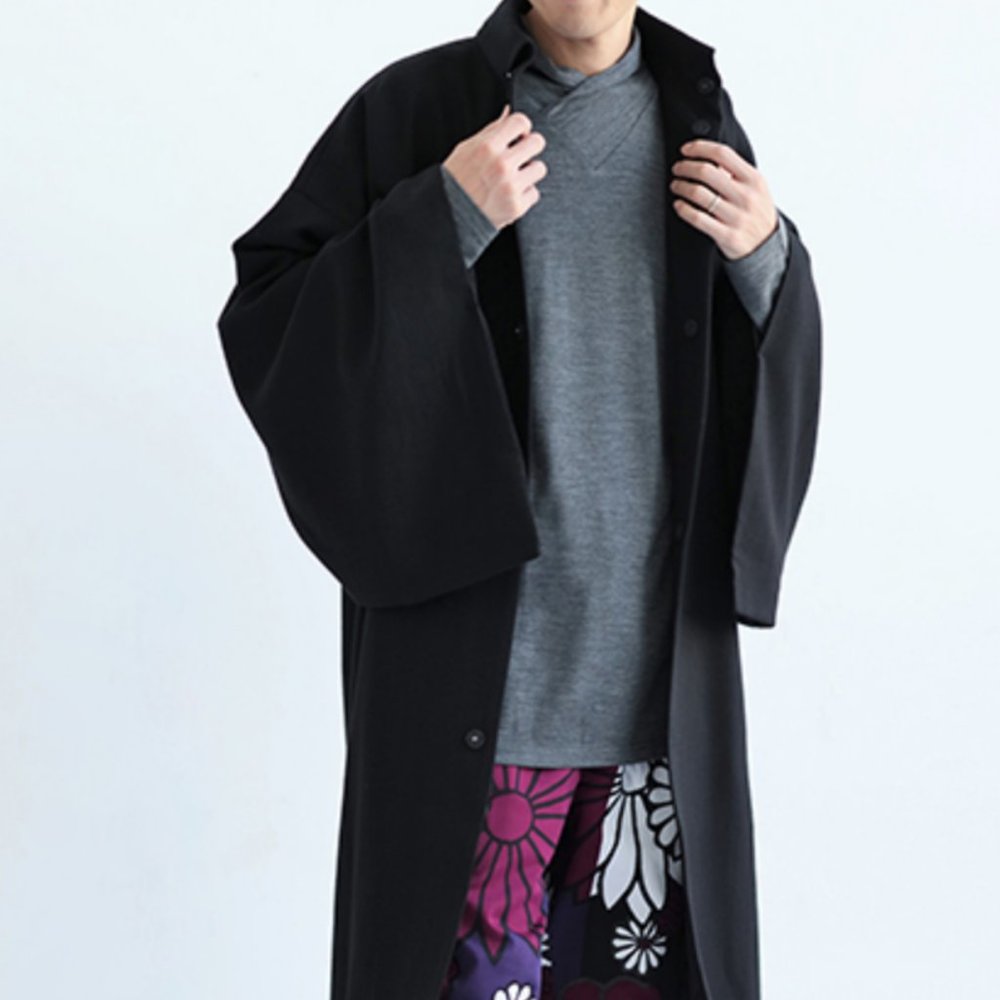 Sou Sou Shusei Overlapping Cowl Neck Unisex Black
